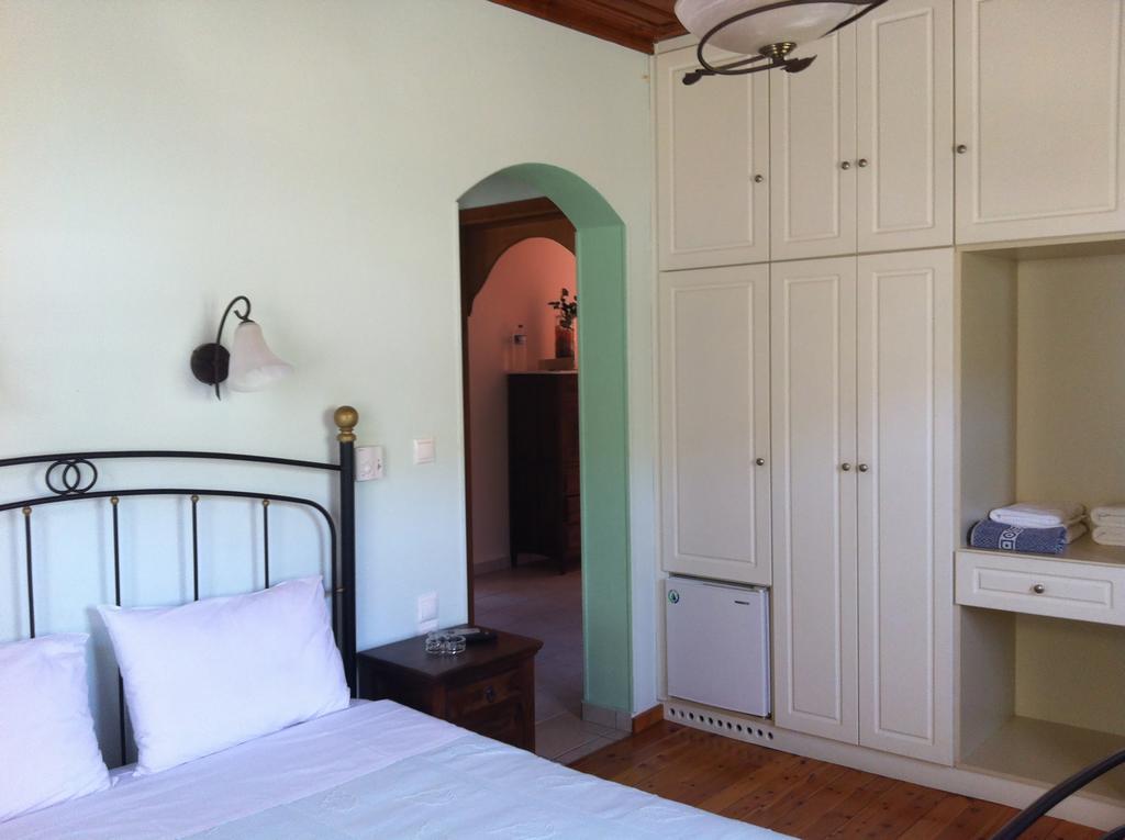 Guesthouse Kolenti Portaria  Ngoại thất bức ảnh